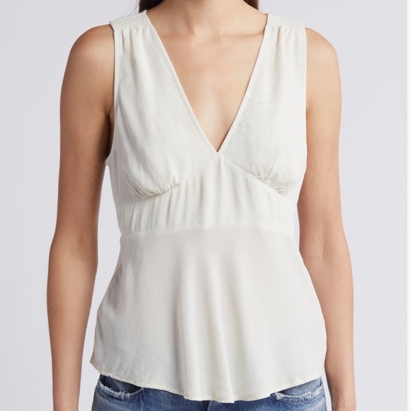 Treasure & Bond Tops - Treasure & Bond Peplum Top Size S